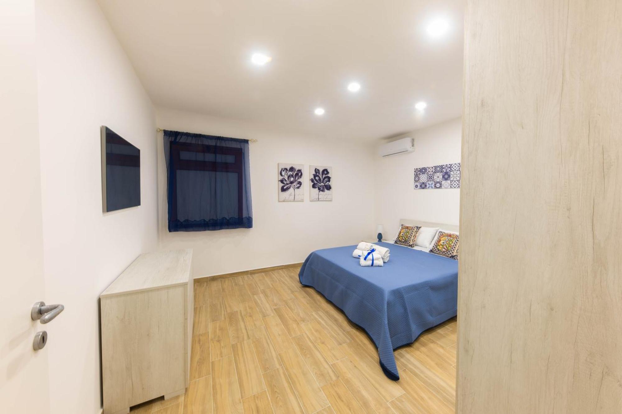I Re Di Sicilia 2 Apartment Palermo Bagian luar foto
