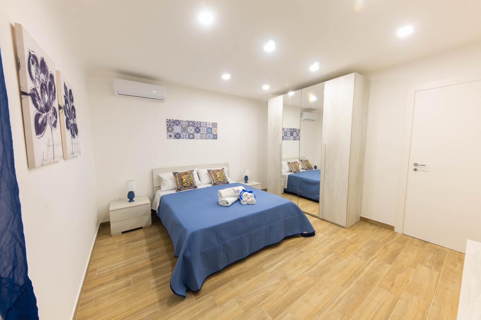 I Re Di Sicilia 2 Apartment Palermo Bagian luar foto