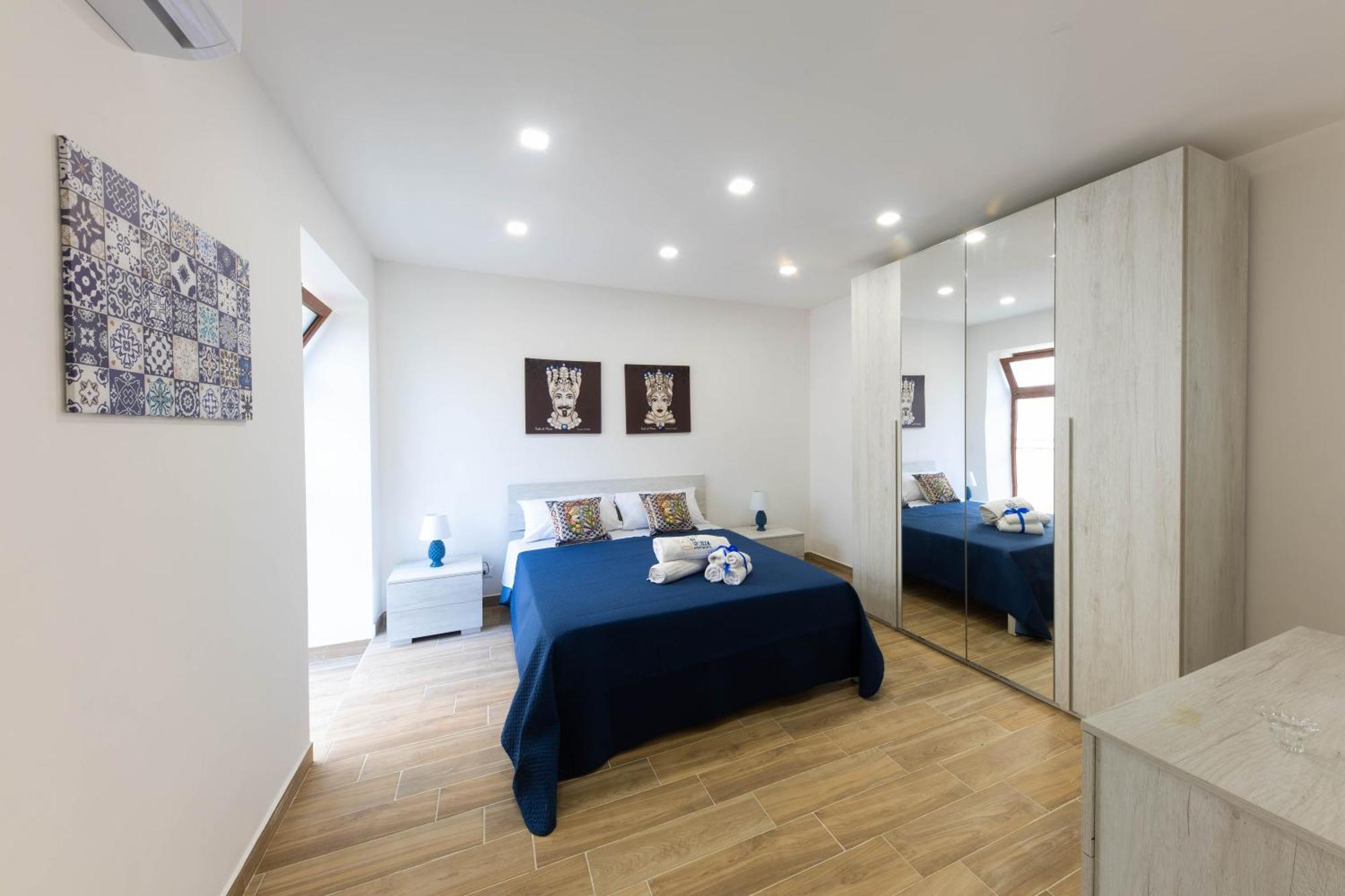I Re Di Sicilia 2 Apartment Palermo Bagian luar foto