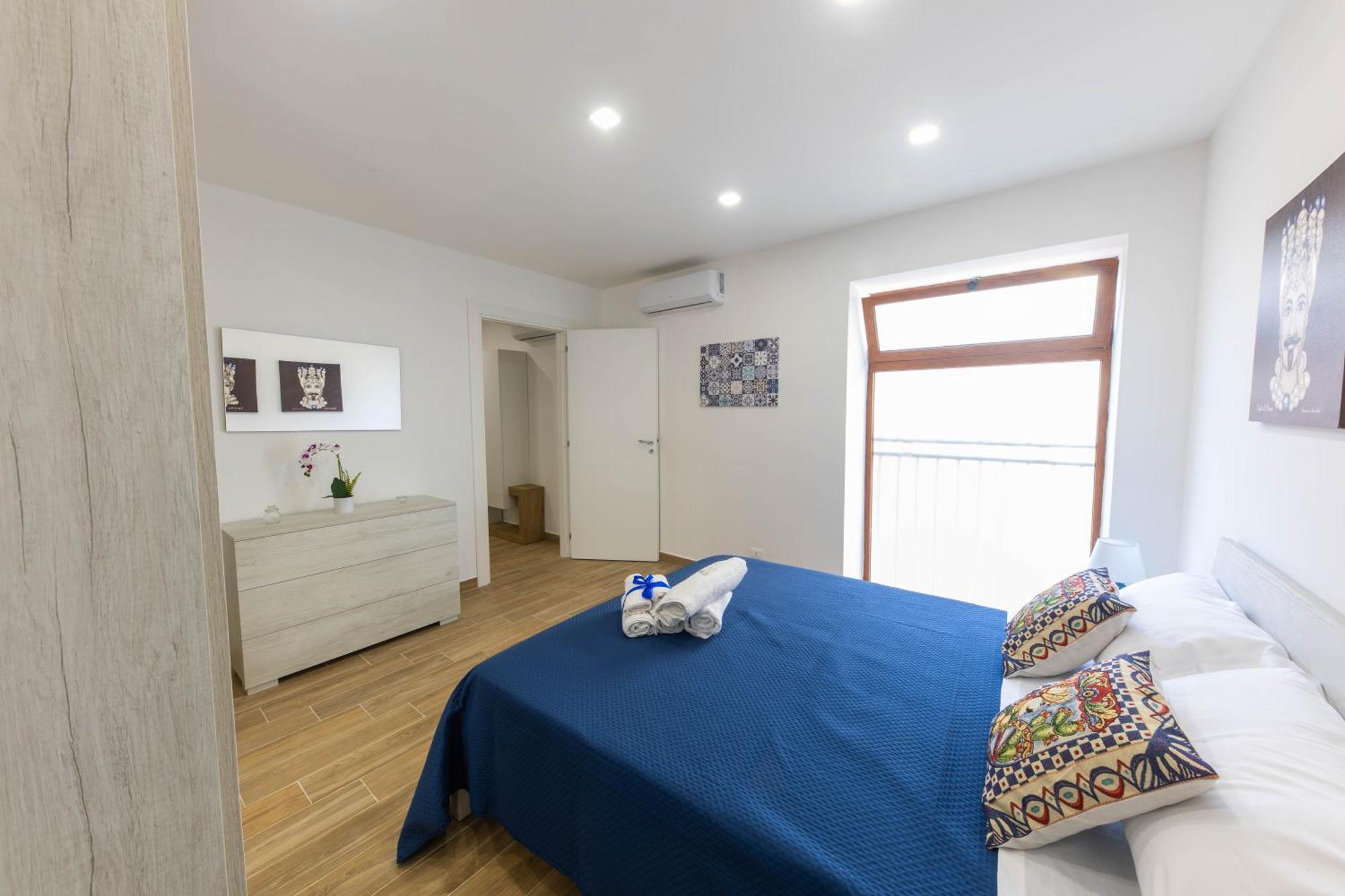 I Re Di Sicilia 2 Apartment Palermo Bagian luar foto